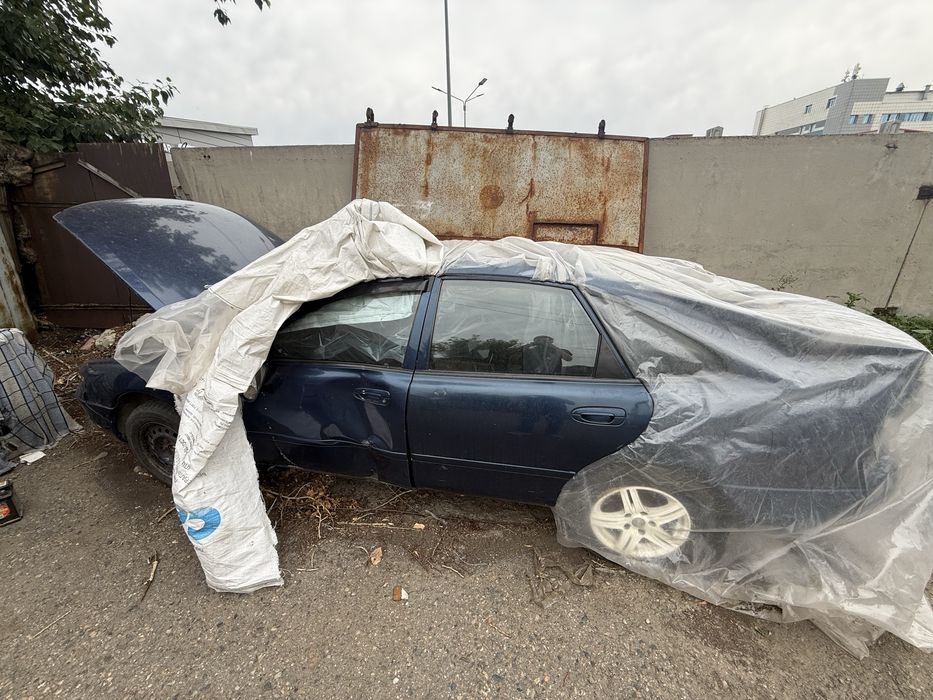 Продам Mazda Cronos 1995 год