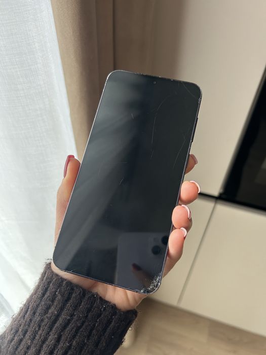 Samsung galaxy S23 Plus / S23+ 256gb Fullbox