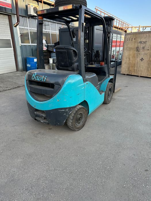 Vând Stivuitor Baoli