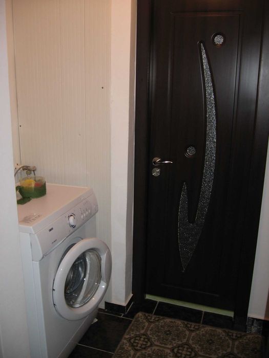 inchiriez apartament 2 camere