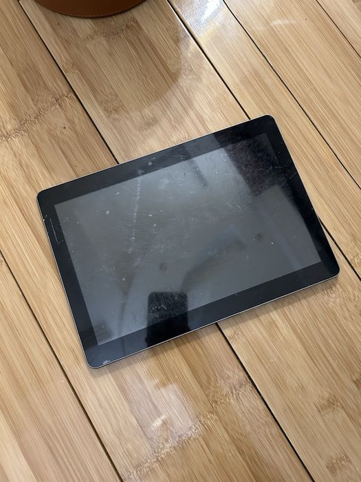 Продам планшеты не рабочие