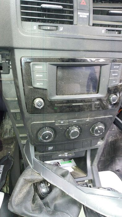 Вакуум тормозной цилинд сцепление Абс блок суппорт Шкода Йети