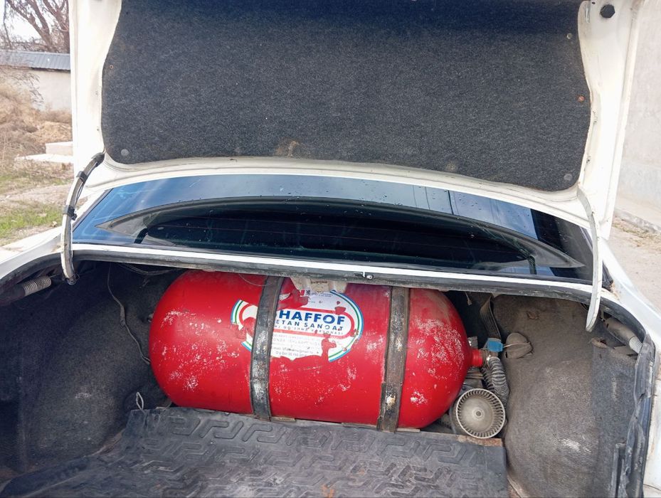 Opel vektra sotiladi