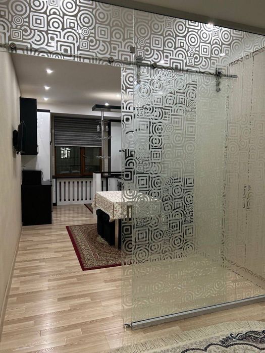 Квартира 3/3/8 Паркентский 
Ориентир: Клиника Вита Аллианс