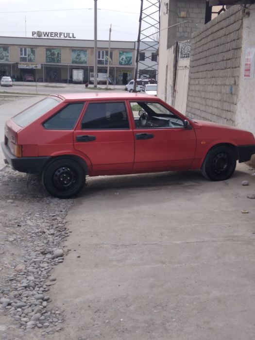Lada 21 09 sotiladi