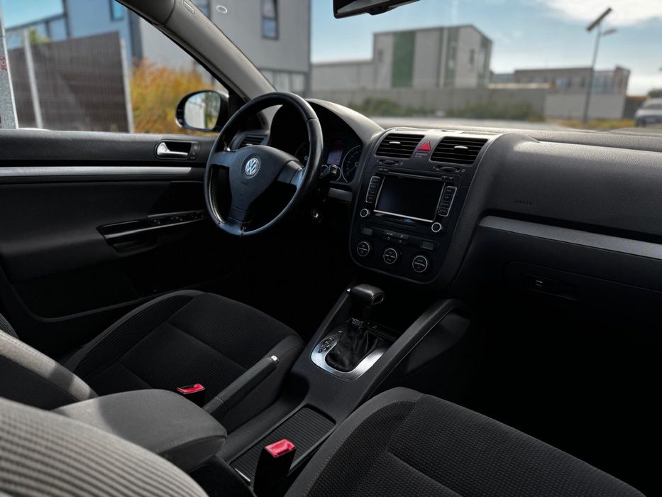 VOLKSWAGEN Jetta 2009 — imagine 4