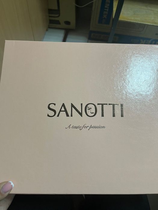 Продается обувь новая