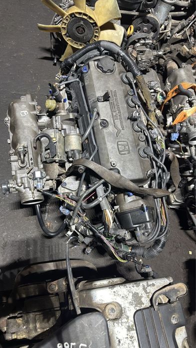 Двигатель в сборе коробка привозной малый пробег Honda Odyssey v2.3