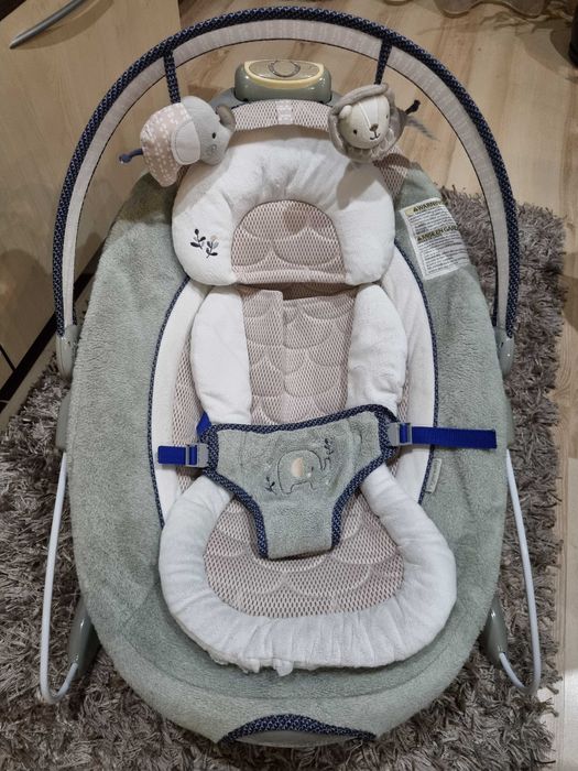 Бебешки шезлонг с мелодии и вибрации+ПОДАРЪК