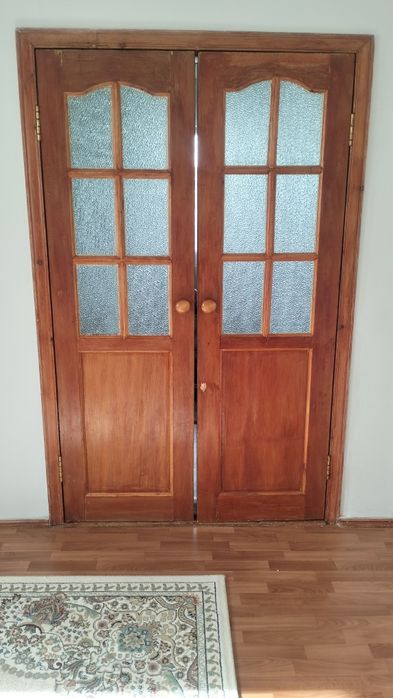 Продам двери 7штук