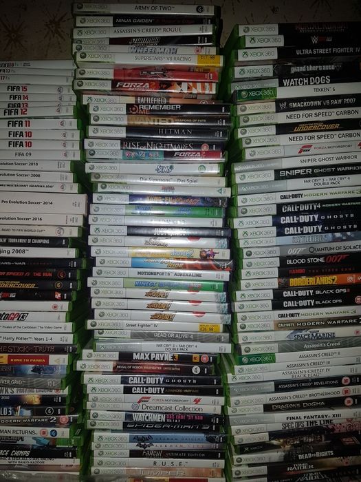 Vand colecție jocuri XBOX ONE 360 pret 700 ron