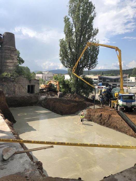 Фирма "СТЕФАНИ-43 ООД" Производство варови 
, бетонови разтвори.