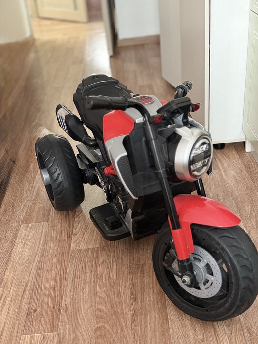 Продам детскии мотоцикл