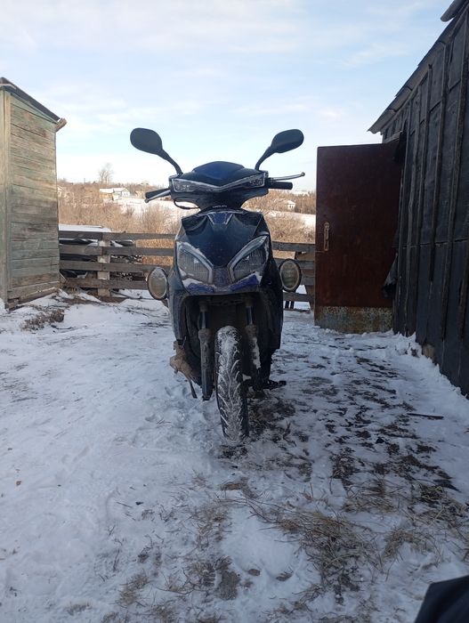 Продам скутер с документами