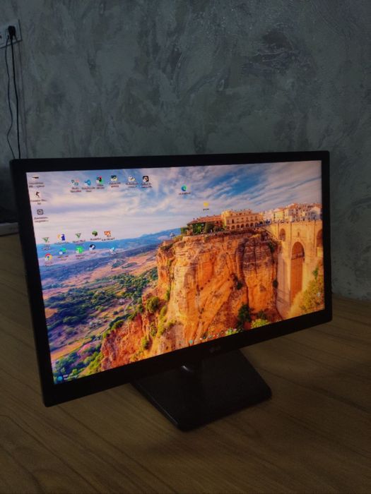 Компьютер игровой 10-го поколения [Core i3-10100F]+монитор LG 22 СРОЧН