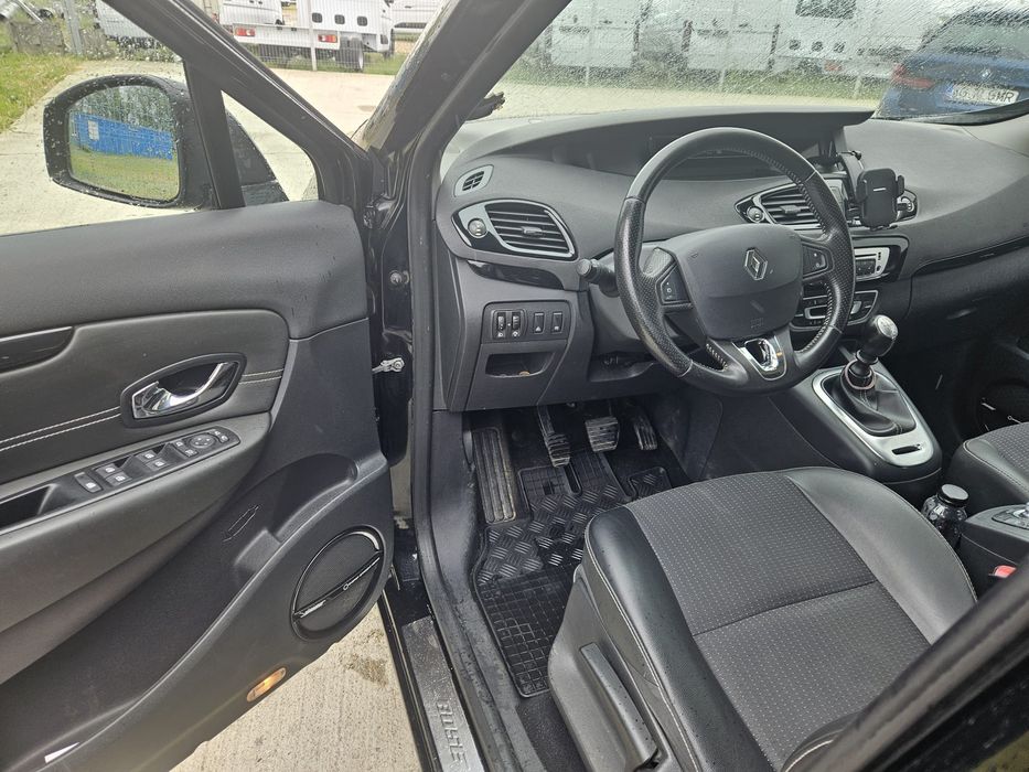 RENAULT Scenic 2013 — imagine 5