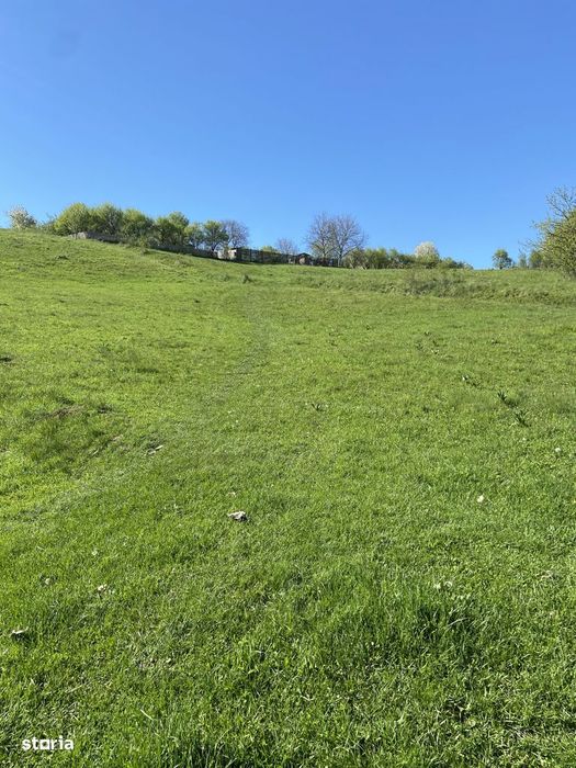 Teren intravilan de 1.400 mp in Valcele, la 15 km de Cluj-Napoca