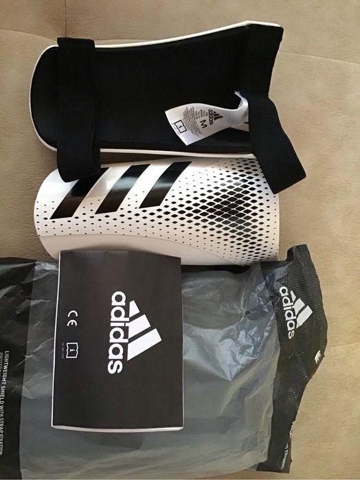 Футбольные протекторы (щитки) ADIDAS Original 100%