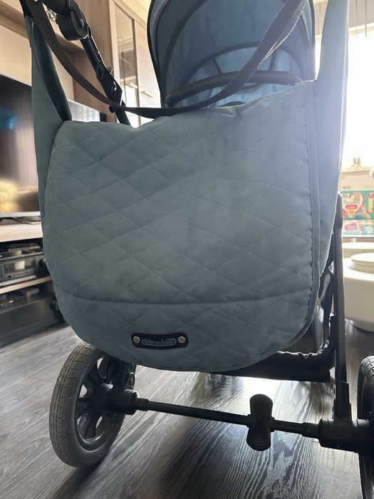 Комбинирана бебешка количка Chipolino Harmony