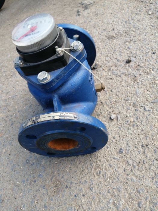 Продам водосчетчик диаметр 50