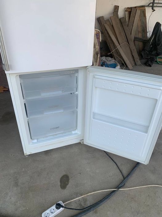 Холодильник артель б/у