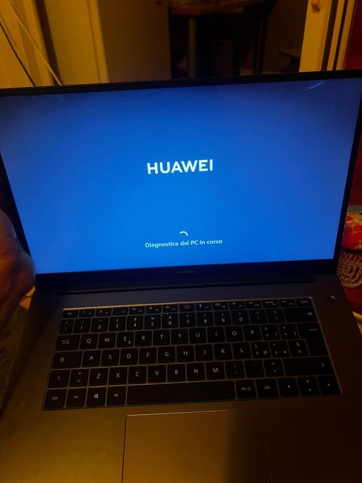 vand laptop huawei