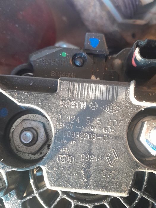 Запчасти рено сандеро