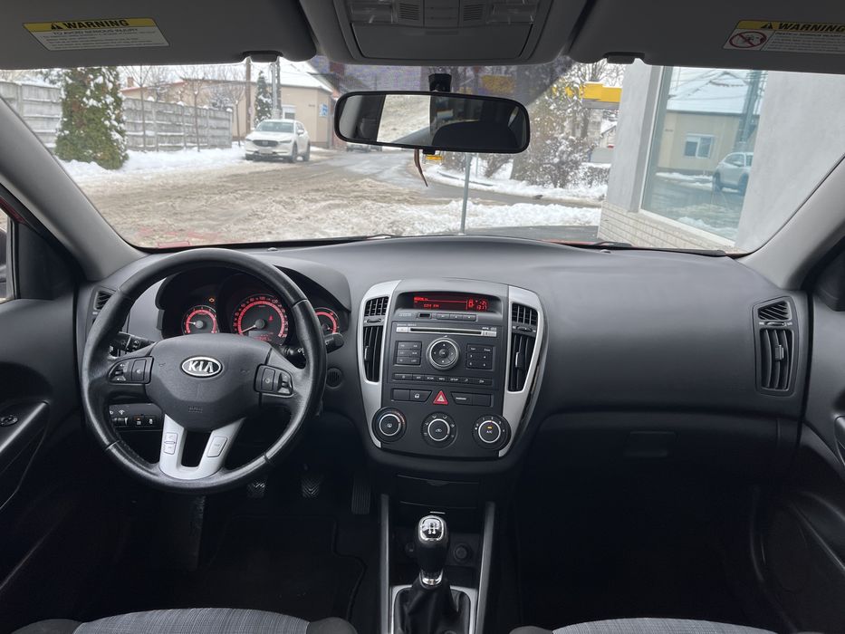 Kia CEED 1.4 i EURO 5 Clima (scurt)