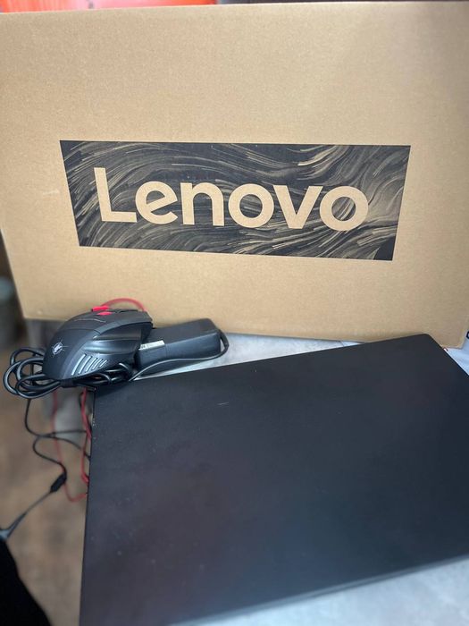 Lenova notibuk 10 window