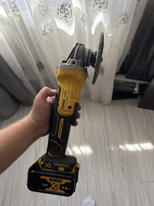 Flex dewalt