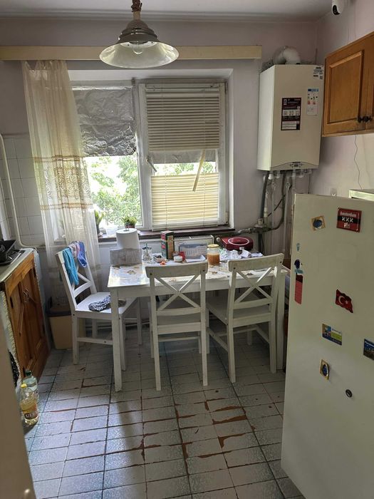 Apartament 4 camere de vanzare Calea Bucuresti