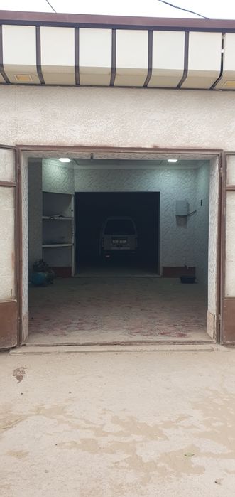 Xivada yòl ustida pojarniy yonda joylashgan bino ijaraga beriladi