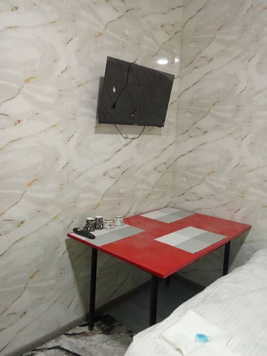 Квартира, Гостиница Метро