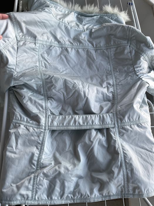 ново яке с естествен косъм който лесно се снима