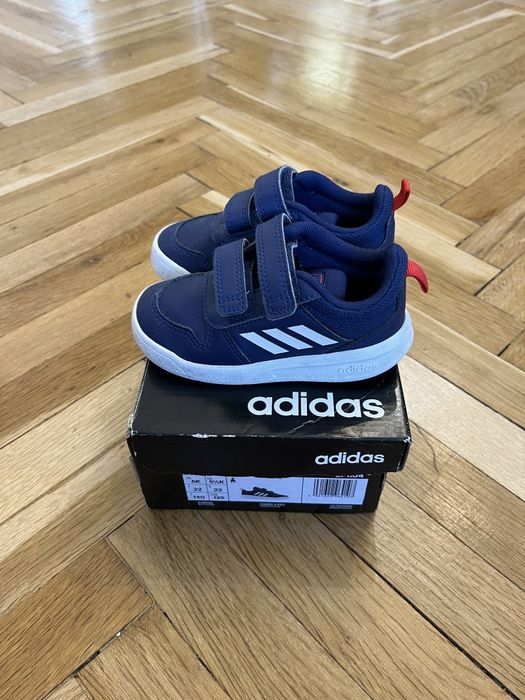 Детски маратонки Adidas Tensaur I 22 номер