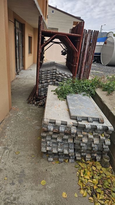 Schela metalica de vanzare