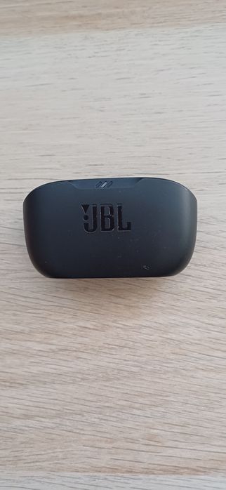 JBL Wave Buds 8 часа батерия