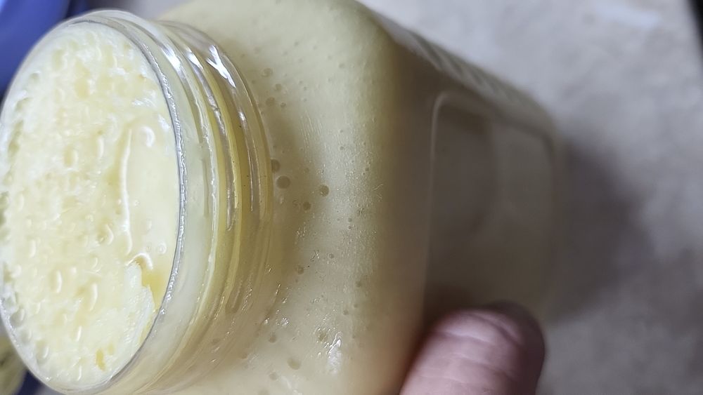 Россияни хар хил регионларидан келтирилган хакикий тоза асал