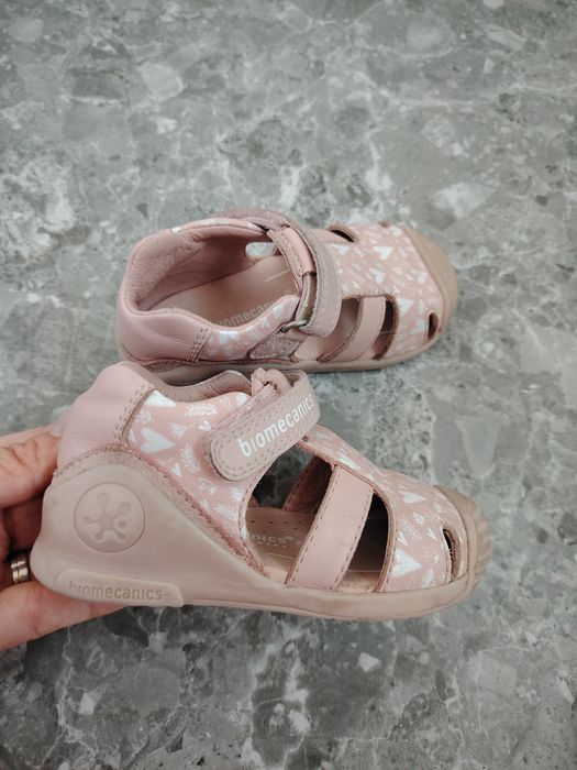 Sandale Biomecanics 21