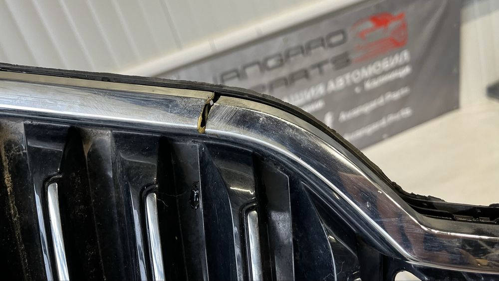 2 броя решетка Skoda Superb B8 (2015-2024)