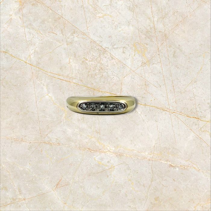 Френски златен пръстен 18к 0.25ct диаманти