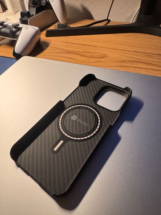 Pitaka wizzon iphone 15 pro max ga