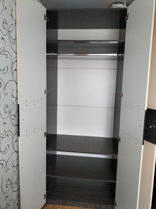 Продаю шкаф б/у в отличном мостоянии