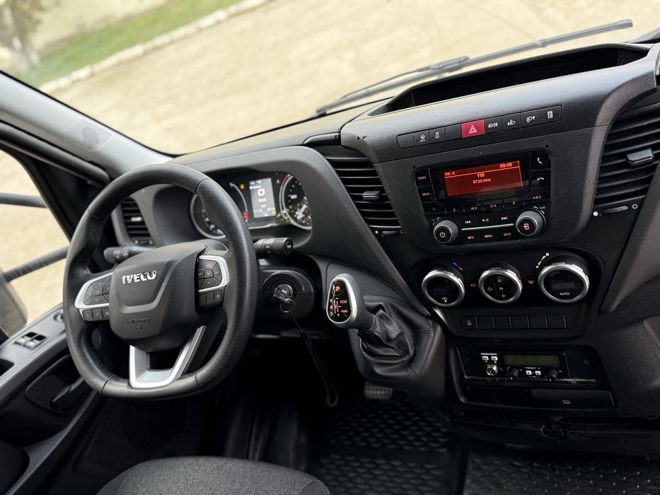 Iveco Daily  15 Europaleti  HIT-MATIC 8 trepte 2022  de 3.5 T