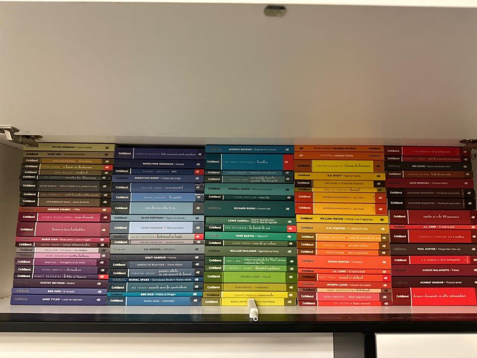 Colectie universla COTIDIANUL 94 de carti