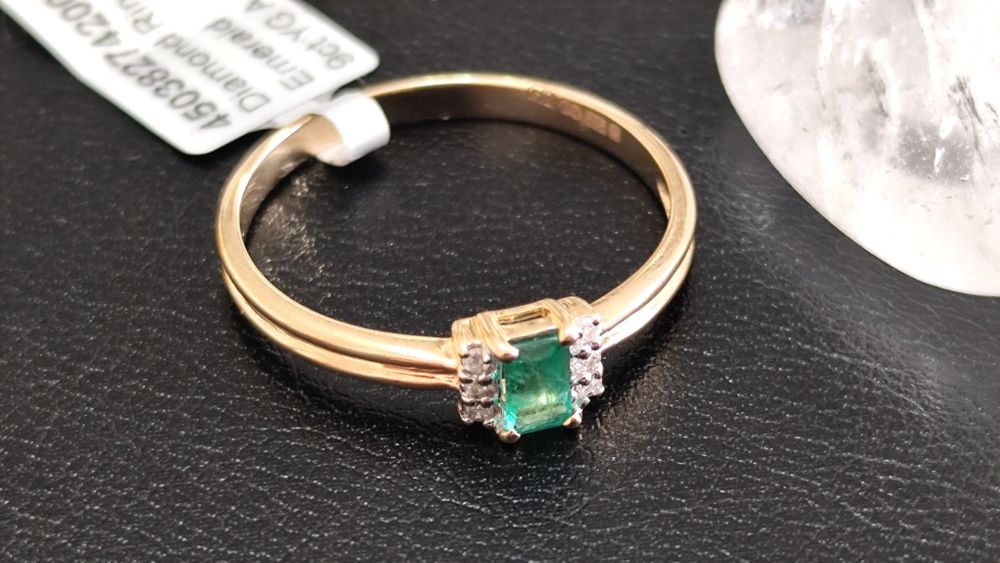 Златен Пръстен / Смарагд / Диаманти