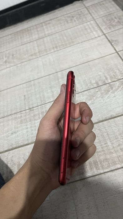 iPhone 11 128 gb идиалным состайение