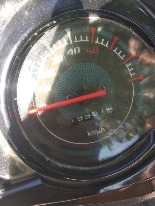 Мото Скутер бензина