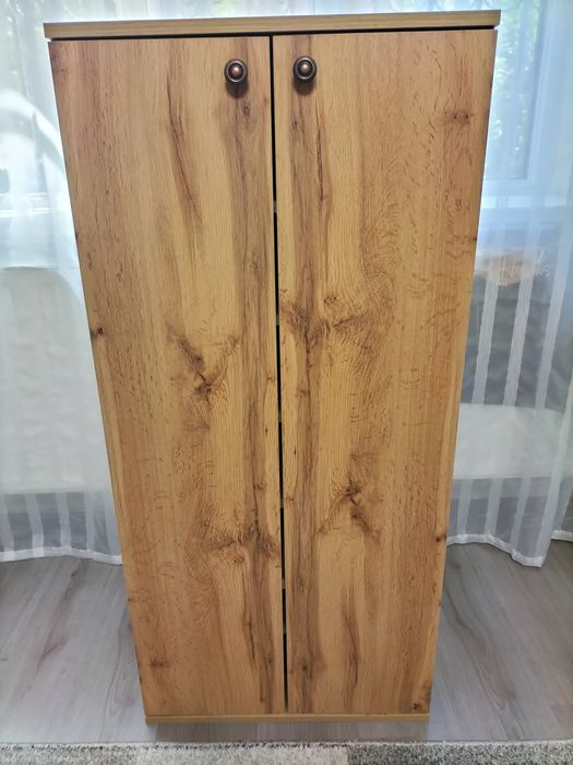 Vând pantofar în stare foarte bună