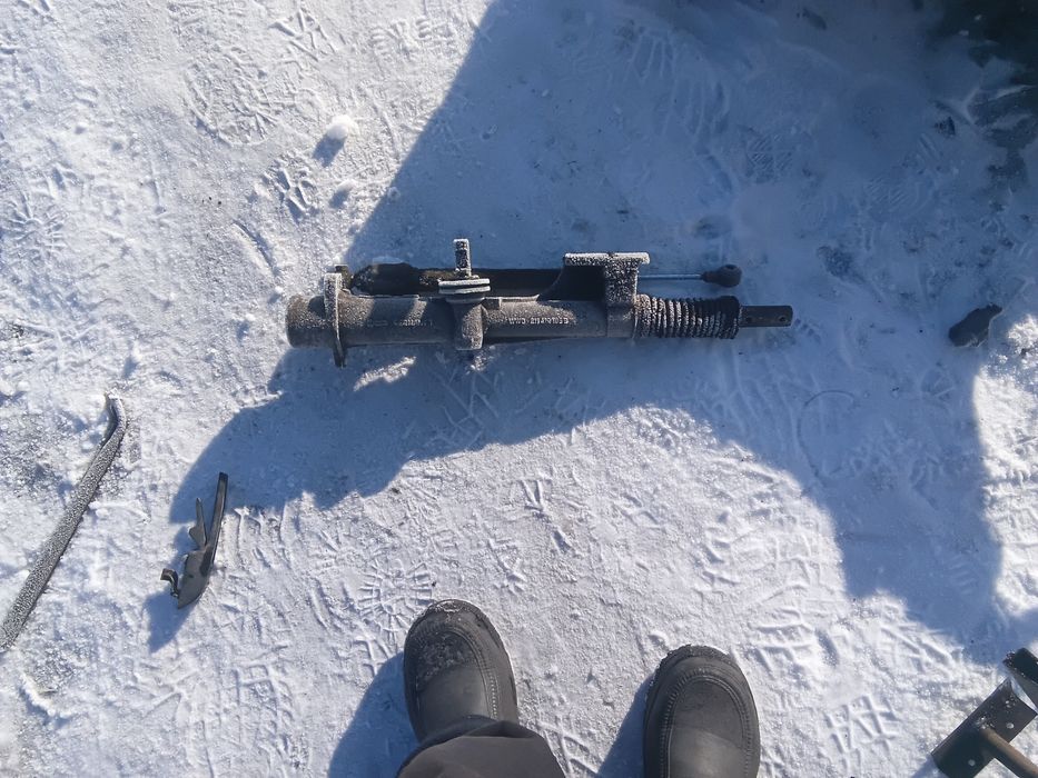 Авто запчасти продам